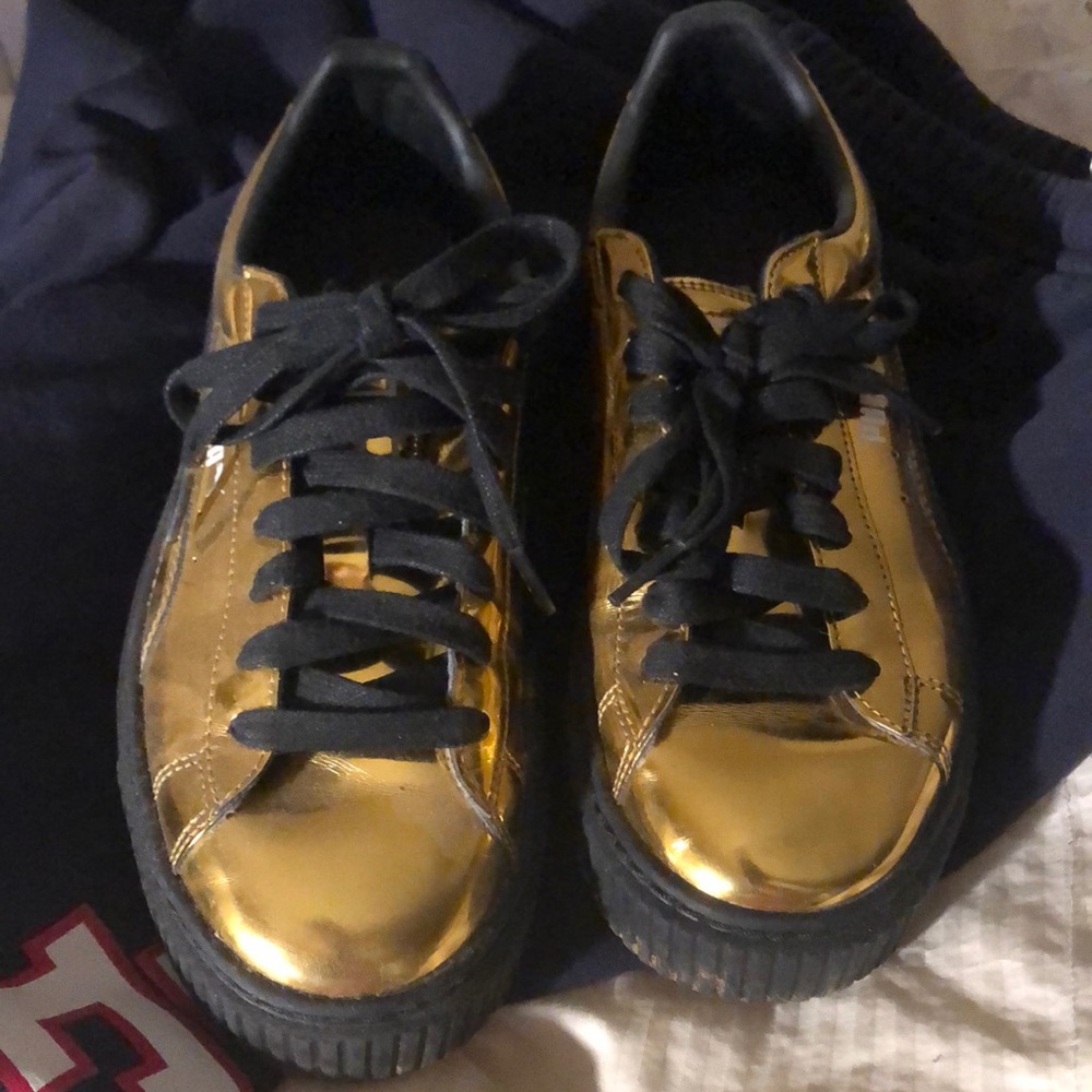 Lamè gold PUMA sneaker VERY VERY good cond 37